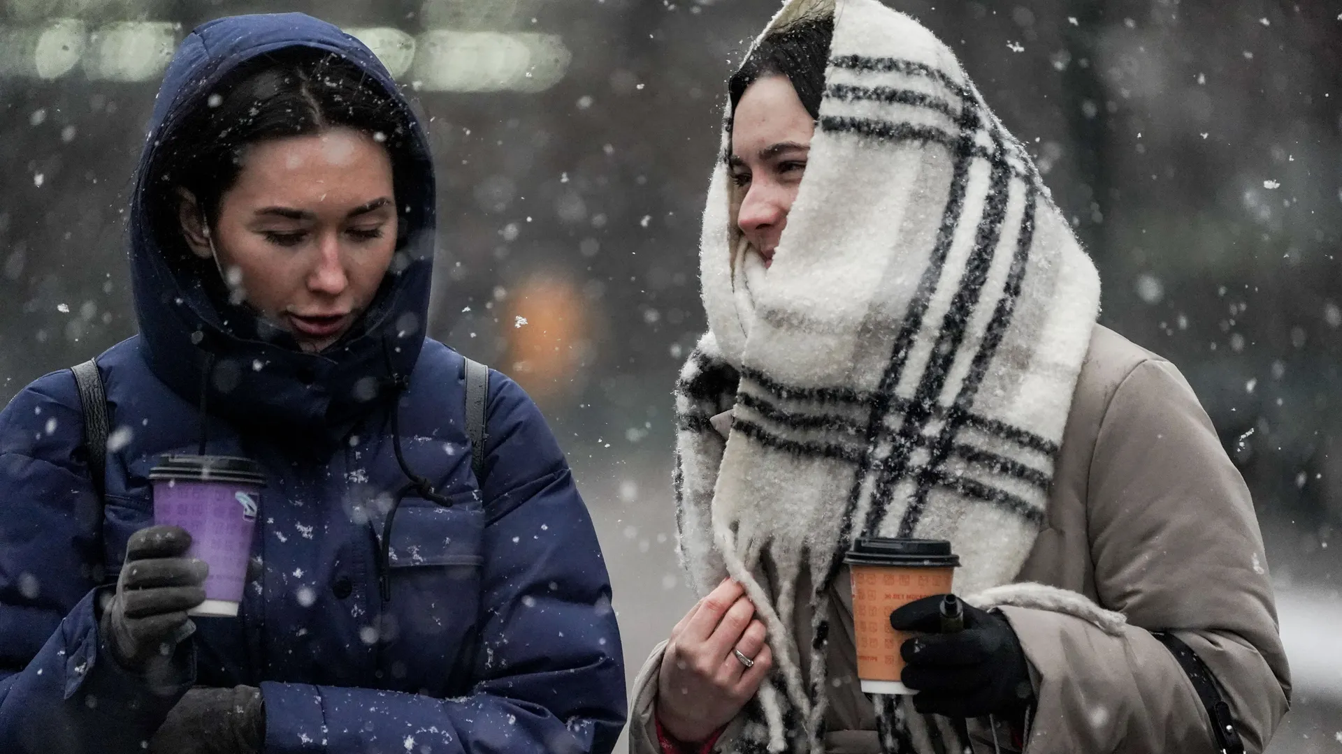 Одевайтесь потеплее: россиянам рассказали, какой будет грядущая зима