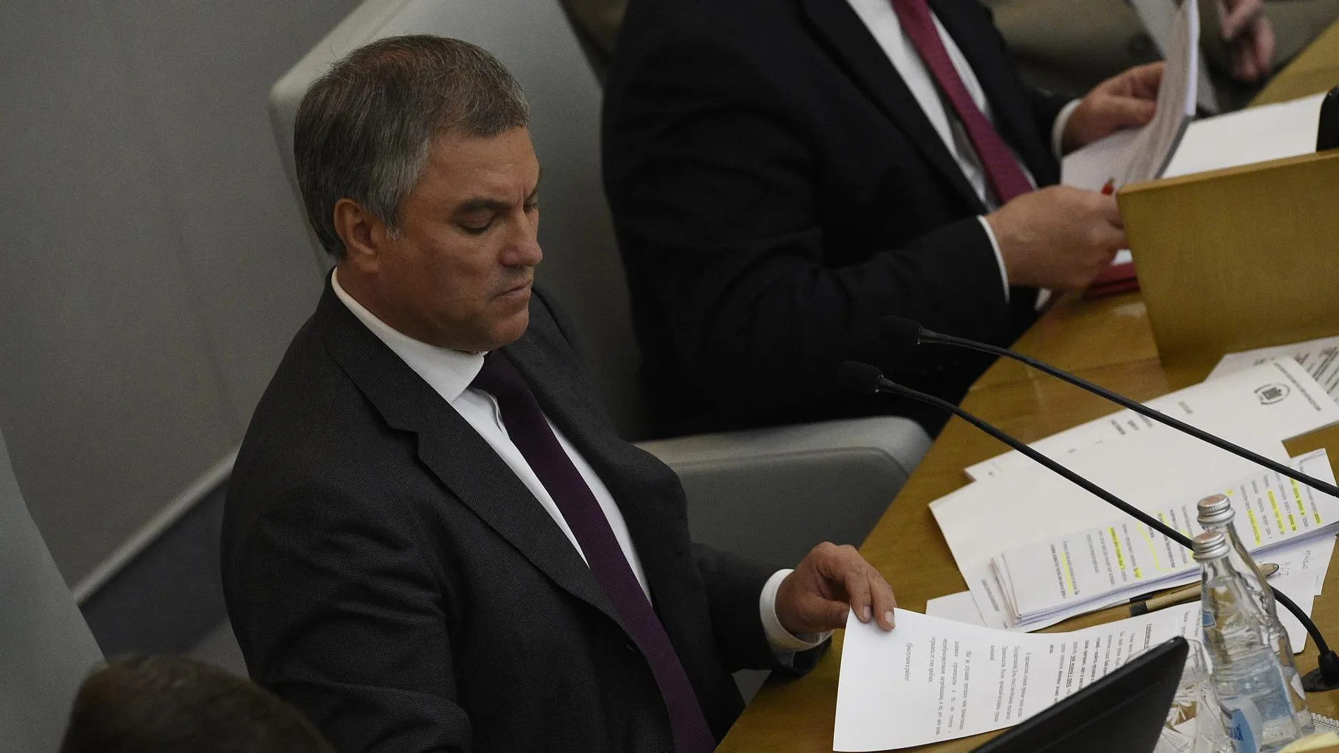 Володин назвал статьи иностранных СМИ о роспуске Госдумы вмешательством в дела РФ