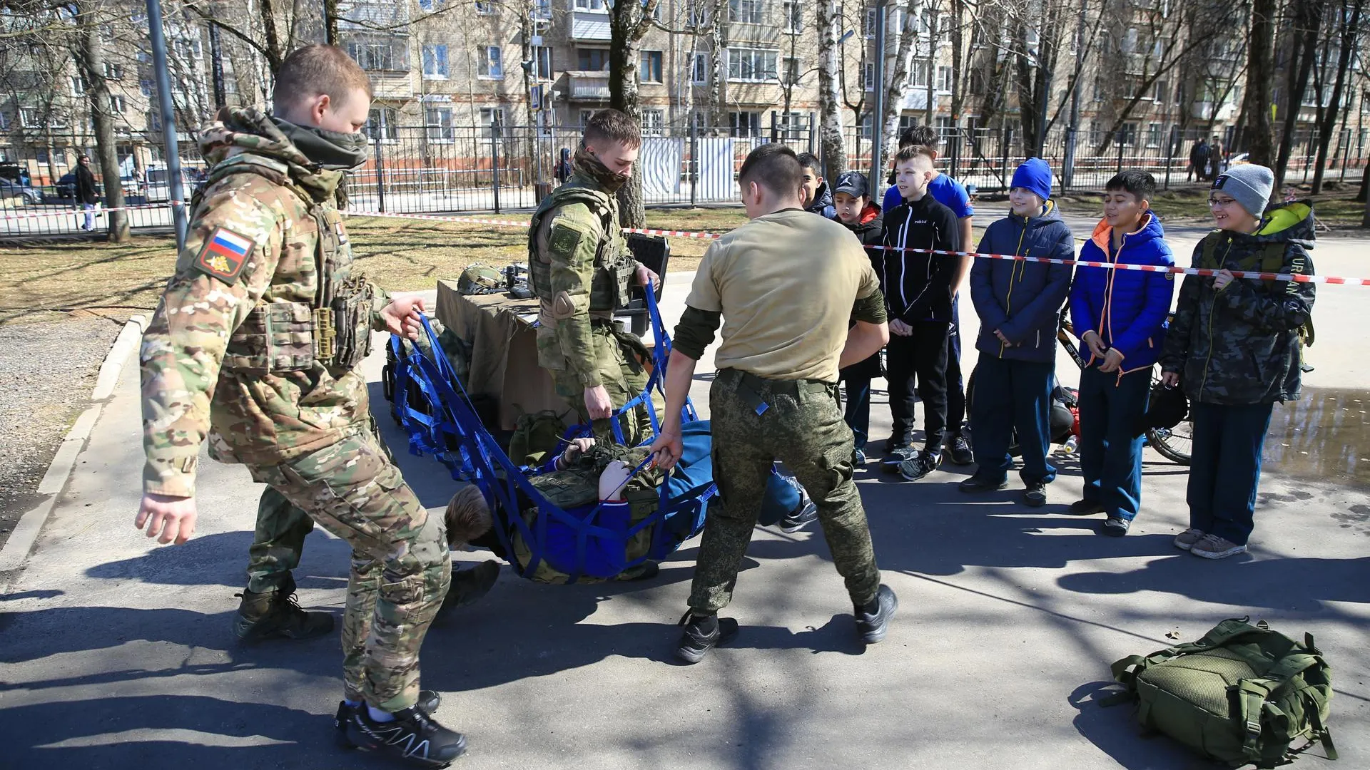Школьники в Долгопрудном сыграли в «Зарницу»