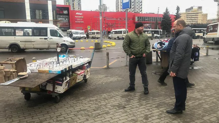 Незаконную торговлю по 4 адресам пресекли во время проверки в Мытищах