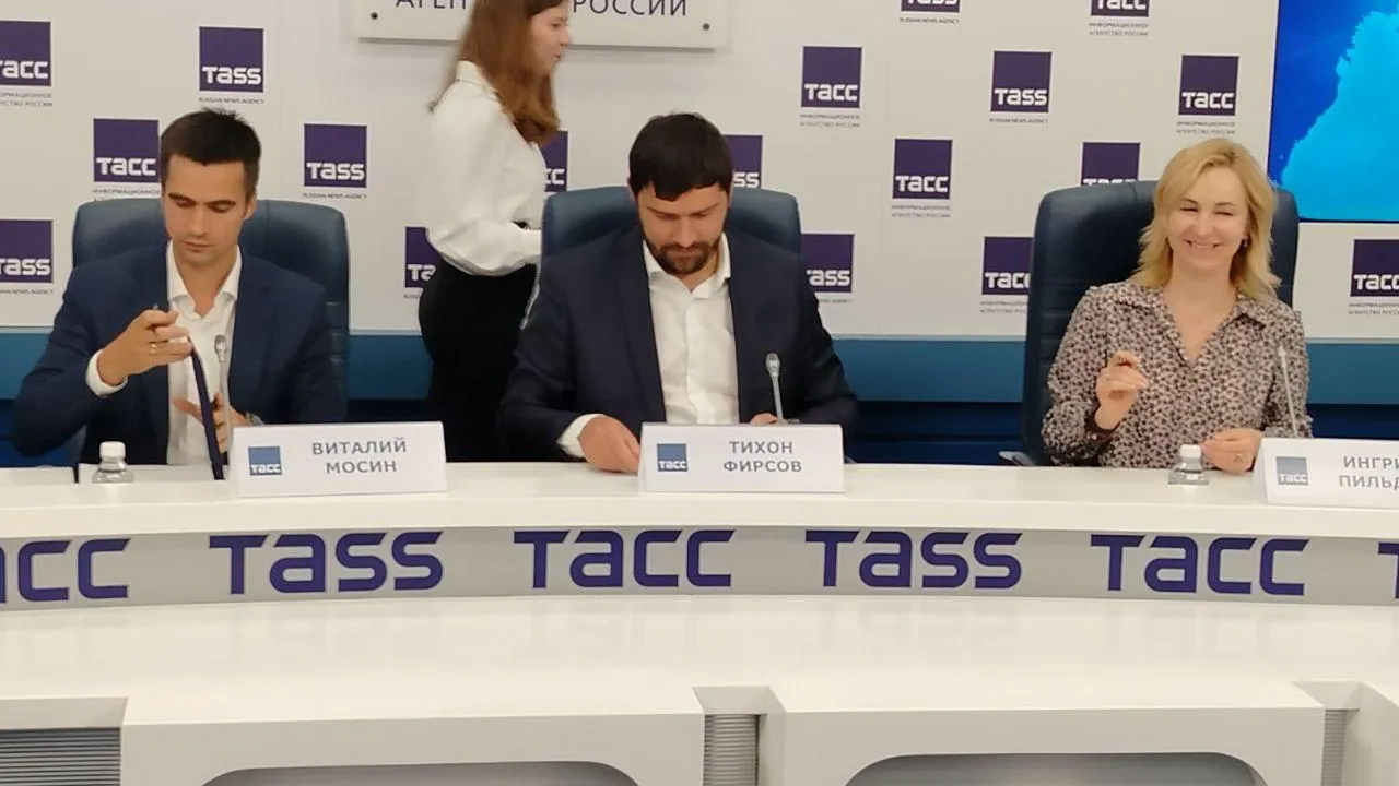 Министерства Подмосковья подписали соглашение по «Школе утилизации: электроника»