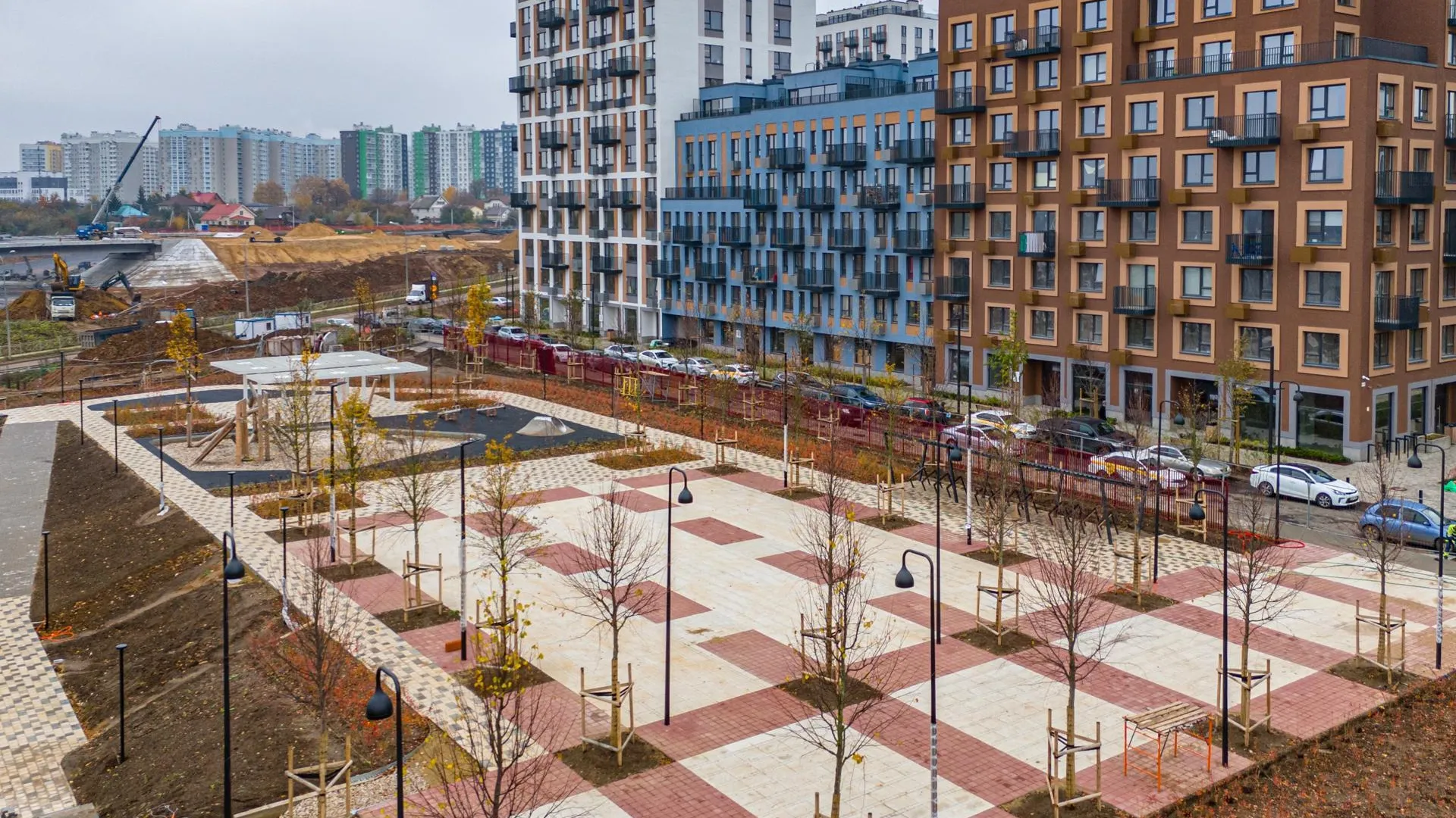 В Ленинском округе строят школу для 1 675 учеников