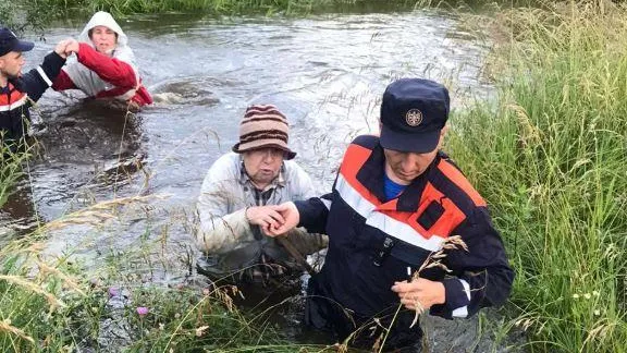 Спасатели вывели застрявших на острове в Рузском округе грибников
