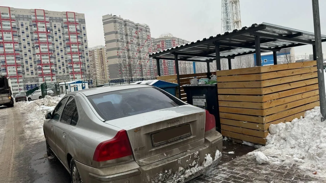 Во дворах Подмосковья эвакуировано порядка 150 транспортных средств с начала месяца