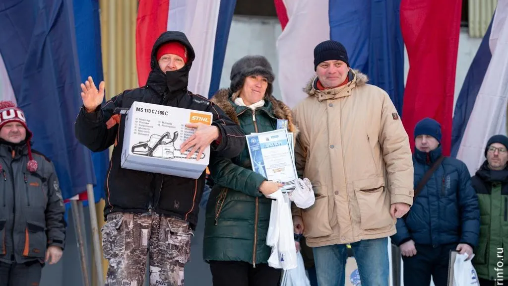 Житель Лосино‑Петровского занял 2 место на фестивале ледяных скульптур в Череповце