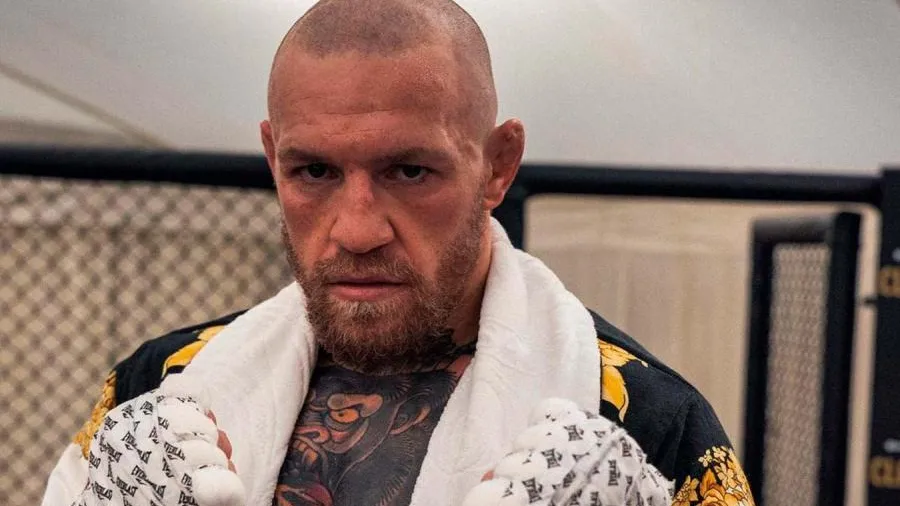 Экс-бойца UFC Конора Макгрегора судят за изнасилование