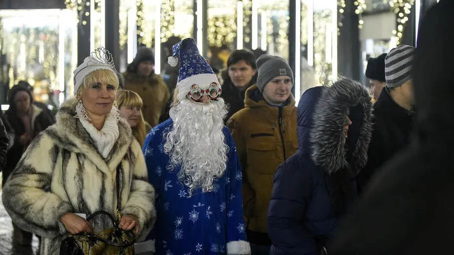 Юрист Соловьев рассказал, как поступать с соседями‑дебоширами в новогоднюю ночь