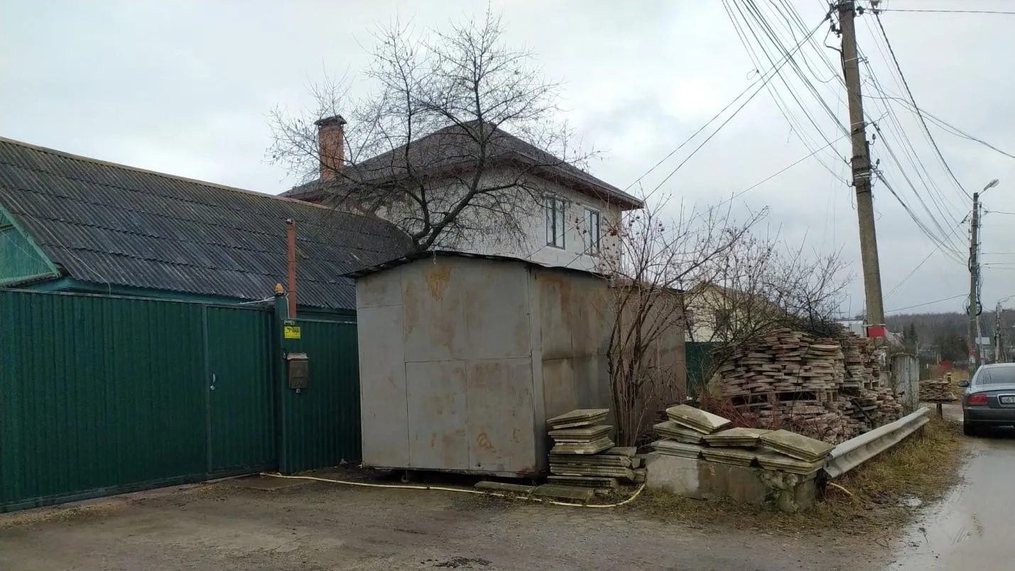 Жители микрорайона Климовск Подольска хранили стройматериалы возле домов