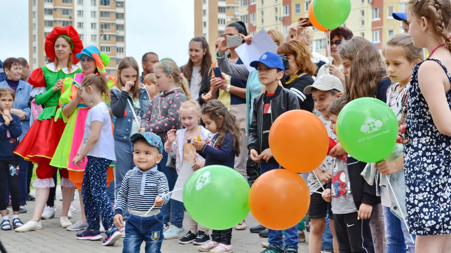 Более 1 тыс человек отметили День соседей в микрорайоне Балашихи