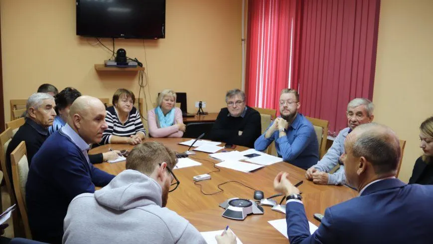 Дольщикам ЖК «Ренессанс» Подольска представили организации по обследованию долгостроев