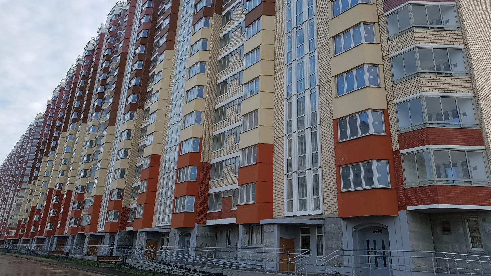 В ЖК «Домодедово парк» достроили последний из 14 домов