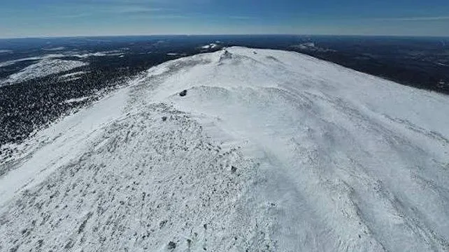 В Пермском крае бесследно исчезла группа из 13 снегоходчиков
