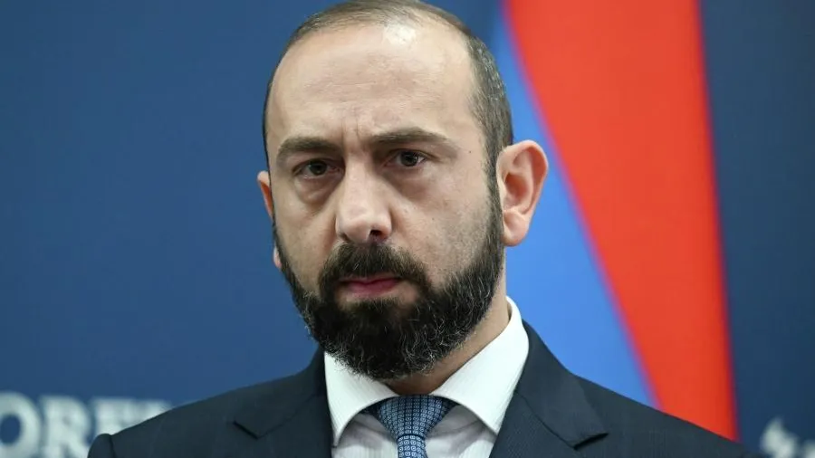 «Г-ну Лаврову лучше не вмешиваться»: глава МИД Армении резко ответил Лаврову