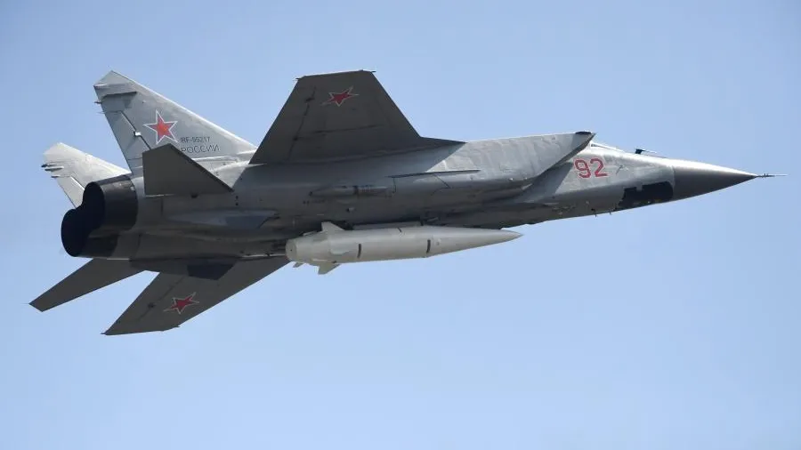 ВС РФ нанесли удар гиперзвуковыми ракетами «Кинжал» по объектам на Украине