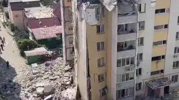 5-летнюю девочку спасли из-под завалов после взрыва газа в Саратове