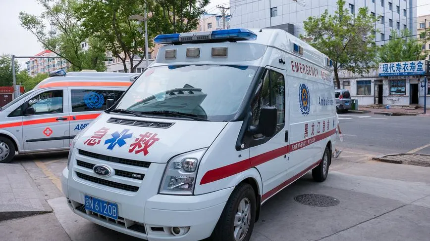 Минимум 10 трупов: внедорожник давил людей в Чжухае, где показывали Су-57 ВКС РФ