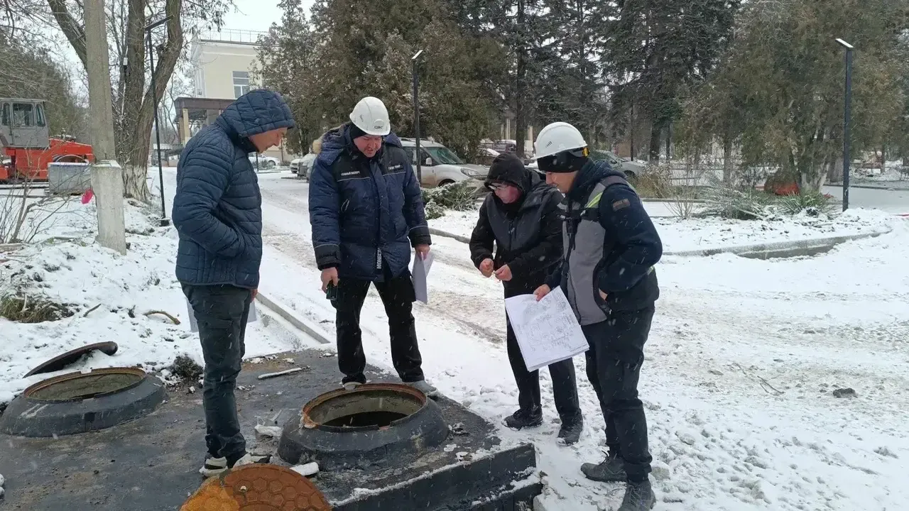 Сотрудники стройконтроля Подмосковья защитили магистерские диссертации в Мариуполе