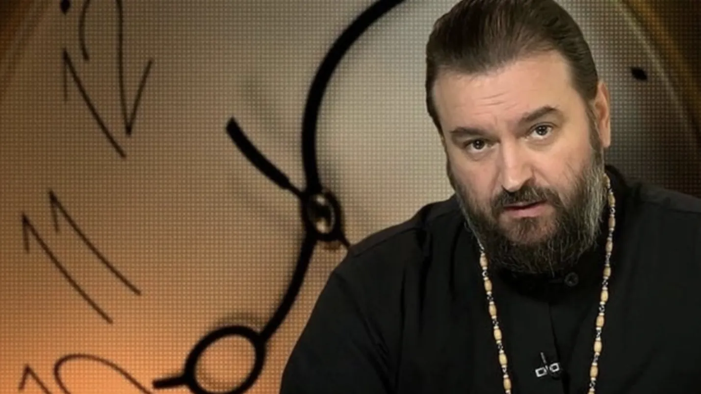 Протоирей Ткачев: бездетных российских мужчин нужно обложить налогом