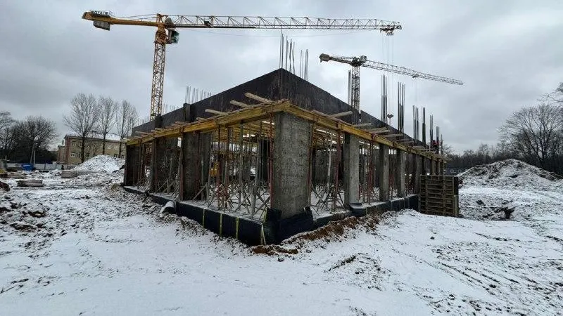 Новая поликлиника в Королеве достроена на 10%