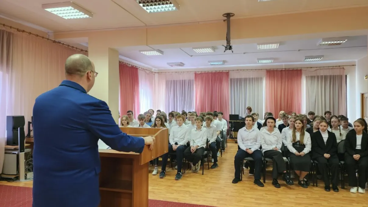 Прокурор рассказал егорьевским школьникам об угрозах в сети