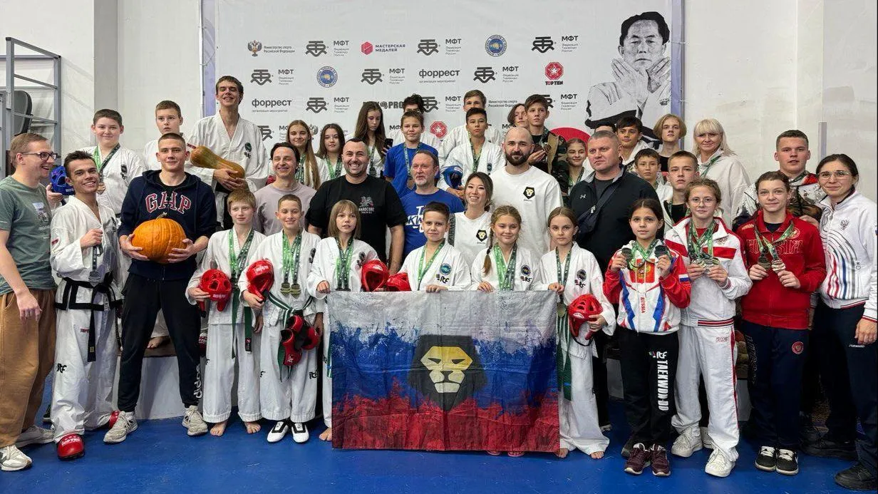 Спортсмены из Люберец выиграли 145 медалей на соревнования по тхэквондо