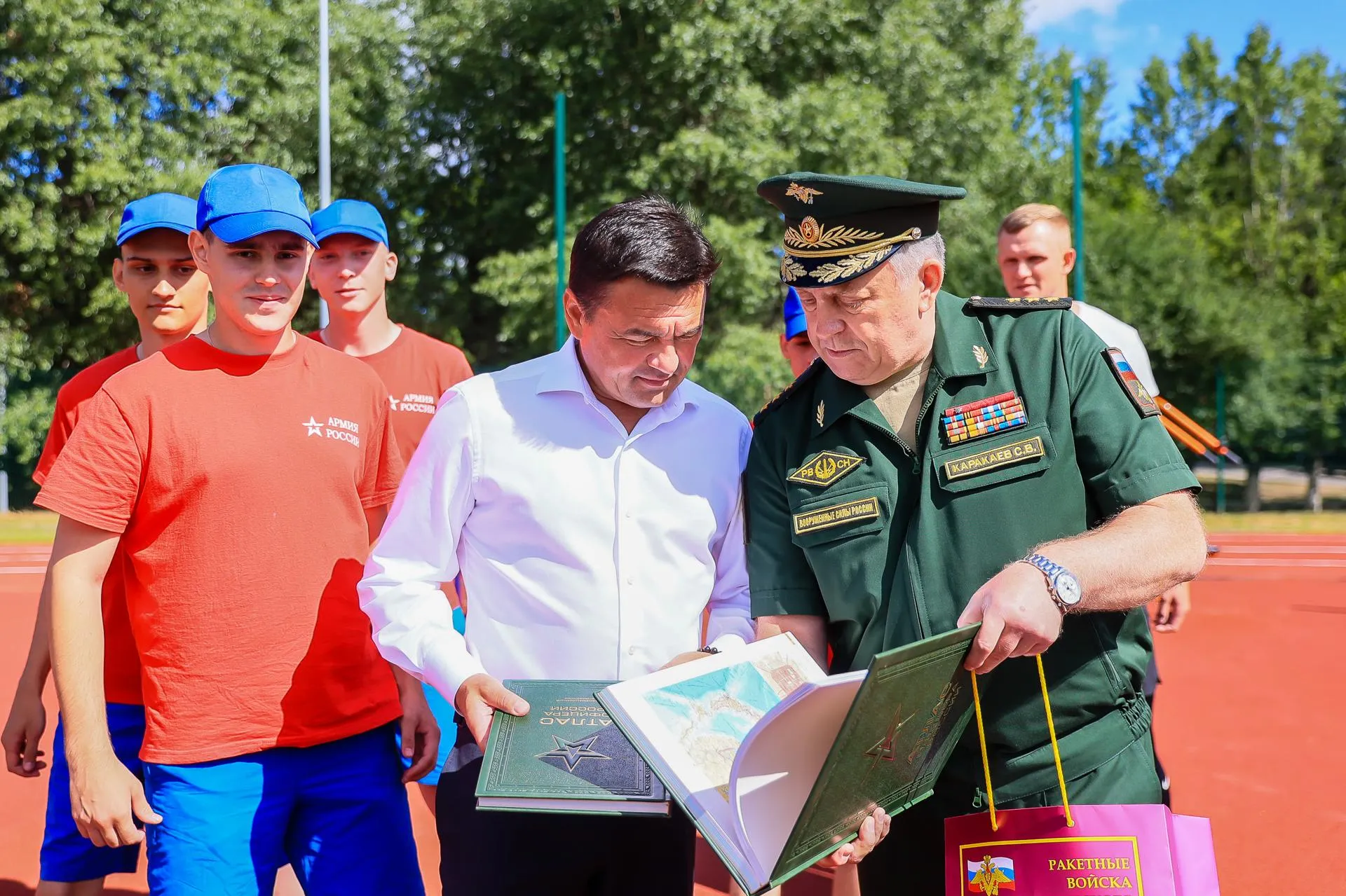 Константин Семенец