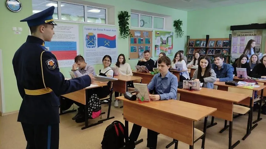 Выпускник школы Подольска рассказал об учебе в кадетской школе с летной подготовкой