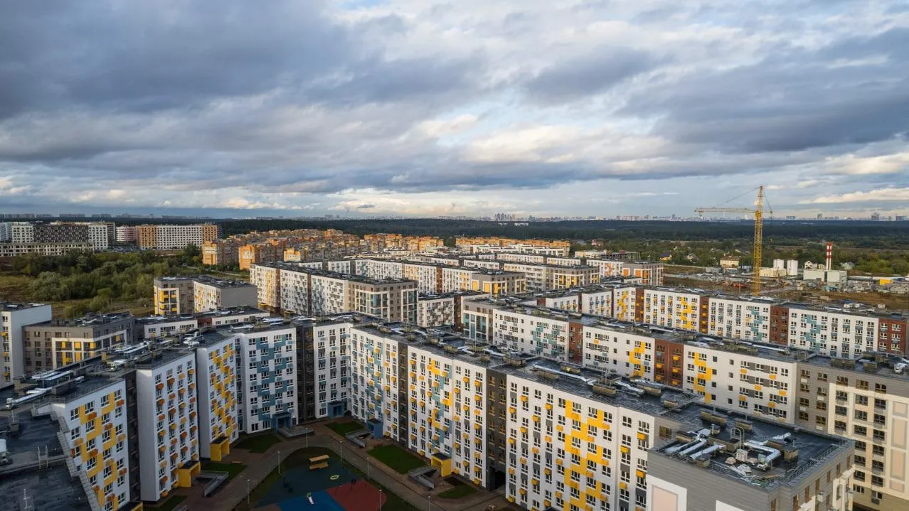 Школу в ЖК «Новая Рига» в Красногорске планируют достроить в 2023 г