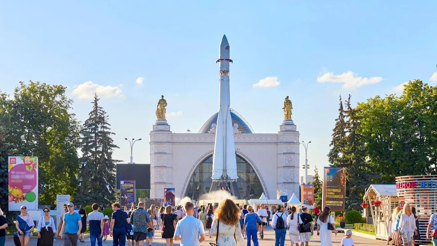 Для участников СВО организовали бесплатное посещение экспозиций на ВДНХ
