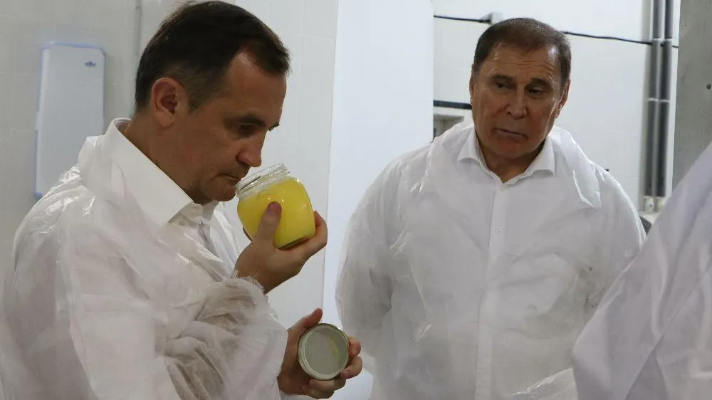 Председатель Мособлдумы посетил молокозавод в Серебряных Прудах