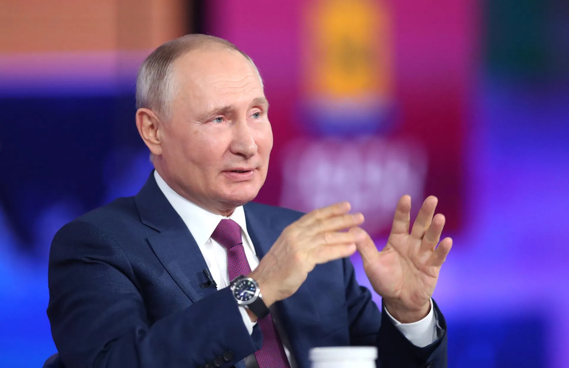 Сергей Савостьянов