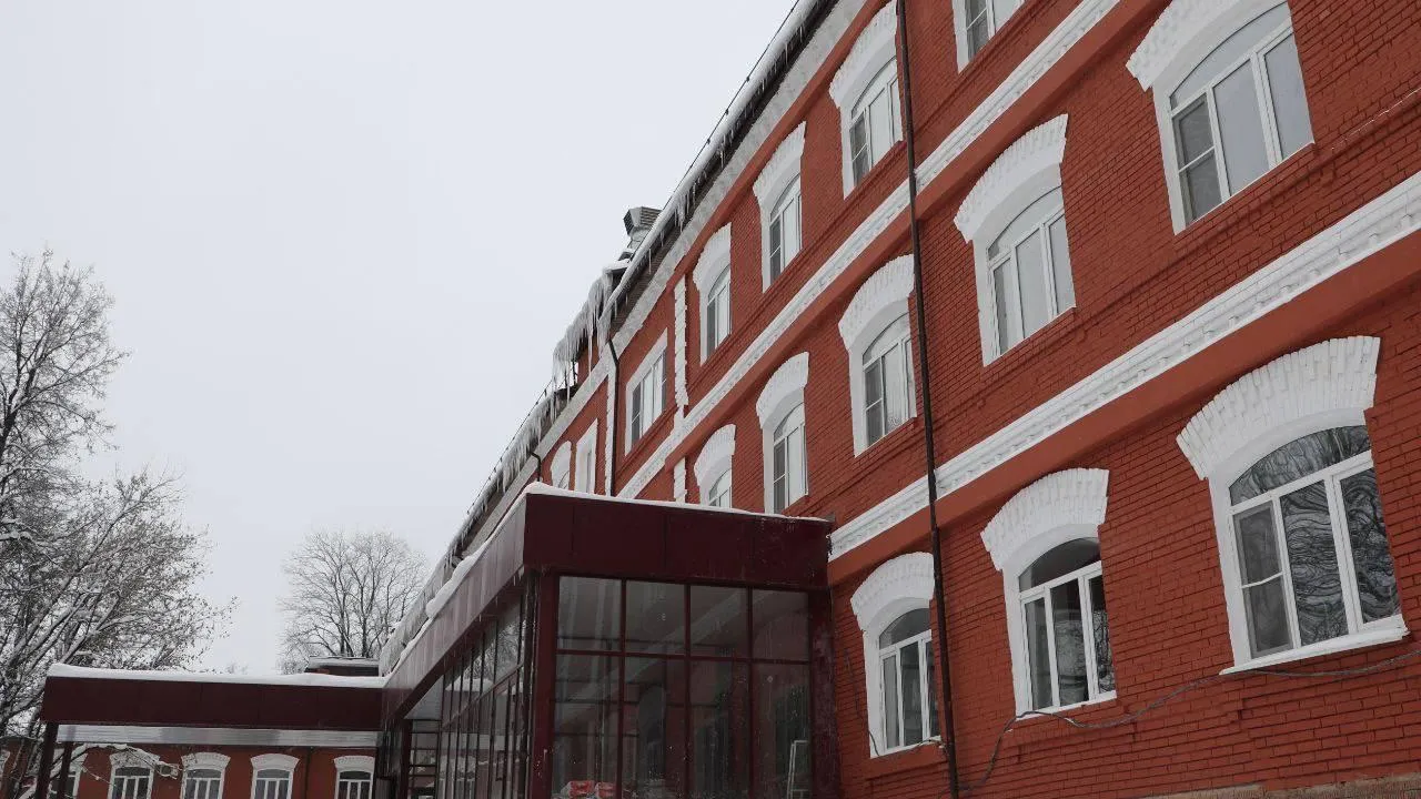 В кардиологическом отделении Наро-Фоминской областной больницы начался монтаж лифта