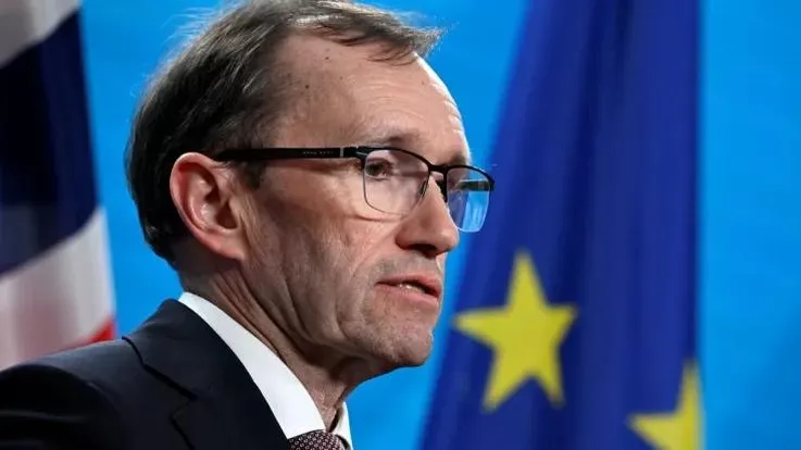Глава МИД Норвегии призвал помочь Украине в «героической борьбе»