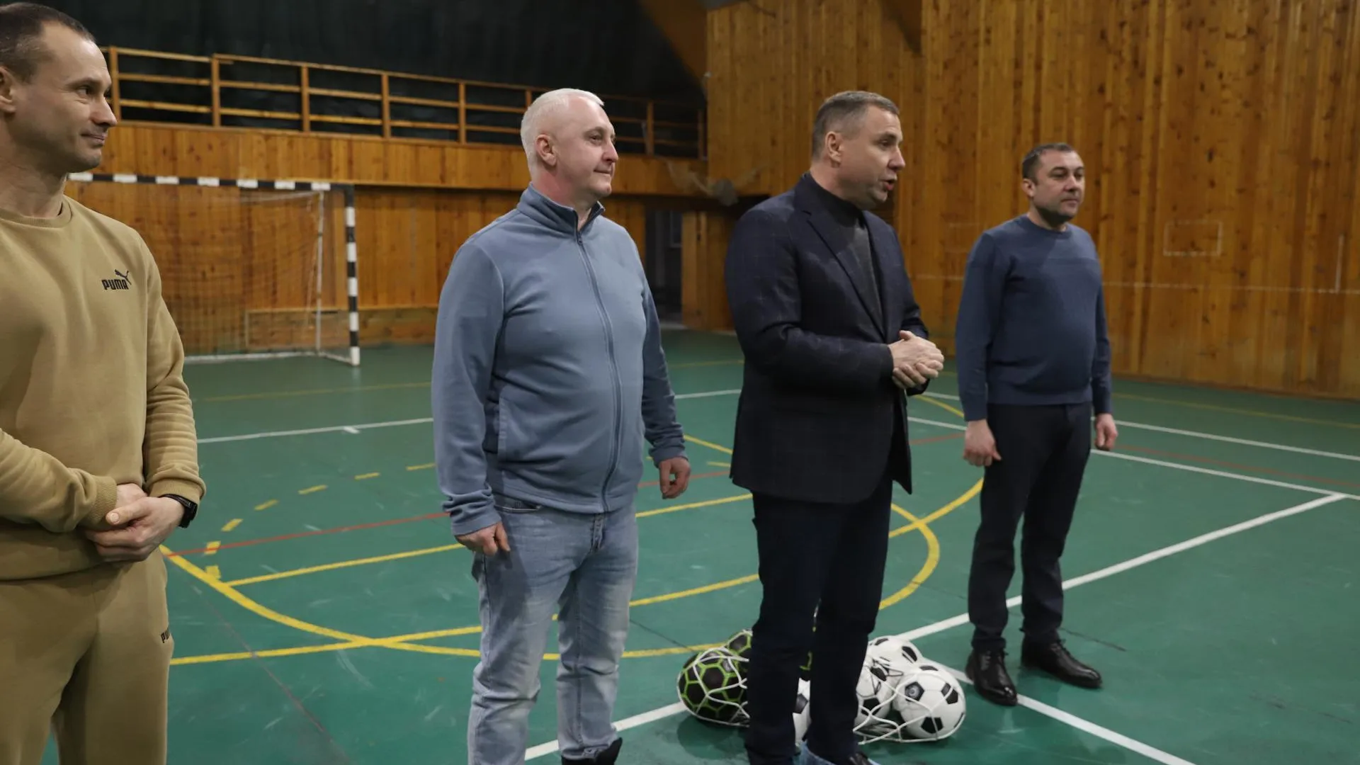 В физкультурно-оздоровительном комплексе Солнечногорска обновили спортинвентарь