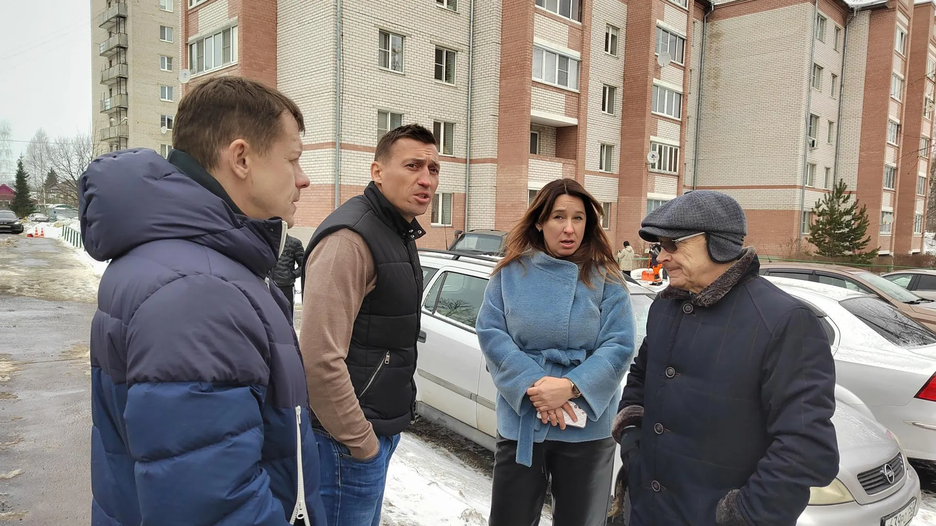 Депутат Мособлдумы провел рабочие встречи с жителями Красноармейска