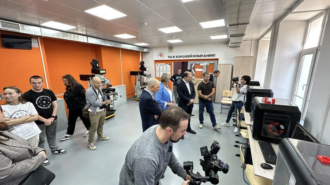 Студенты из Сергиева Посада встретились с директором компании «Уральская Сталь»