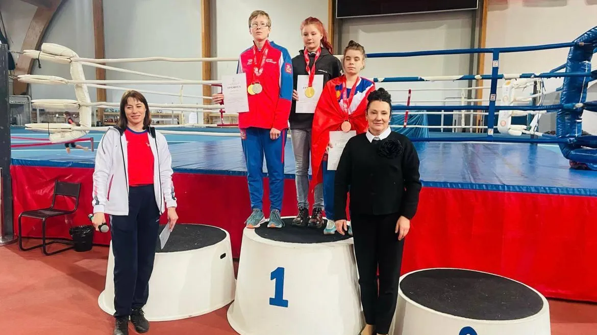 Спортсмены Серпухова завоевали медали на чемпионате и первенстве по легкой атлетике
