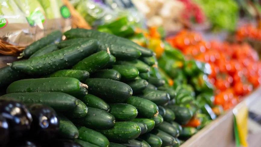 Овощи по цене мяса: что происходит с ценами на огурцы в Новосибирске