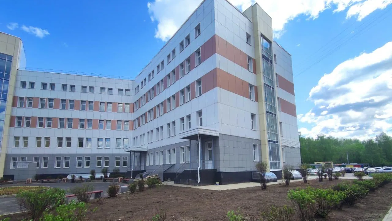 Поликлинику на Ленинградской улице Подольска введут в эксплуатацию до конца мая