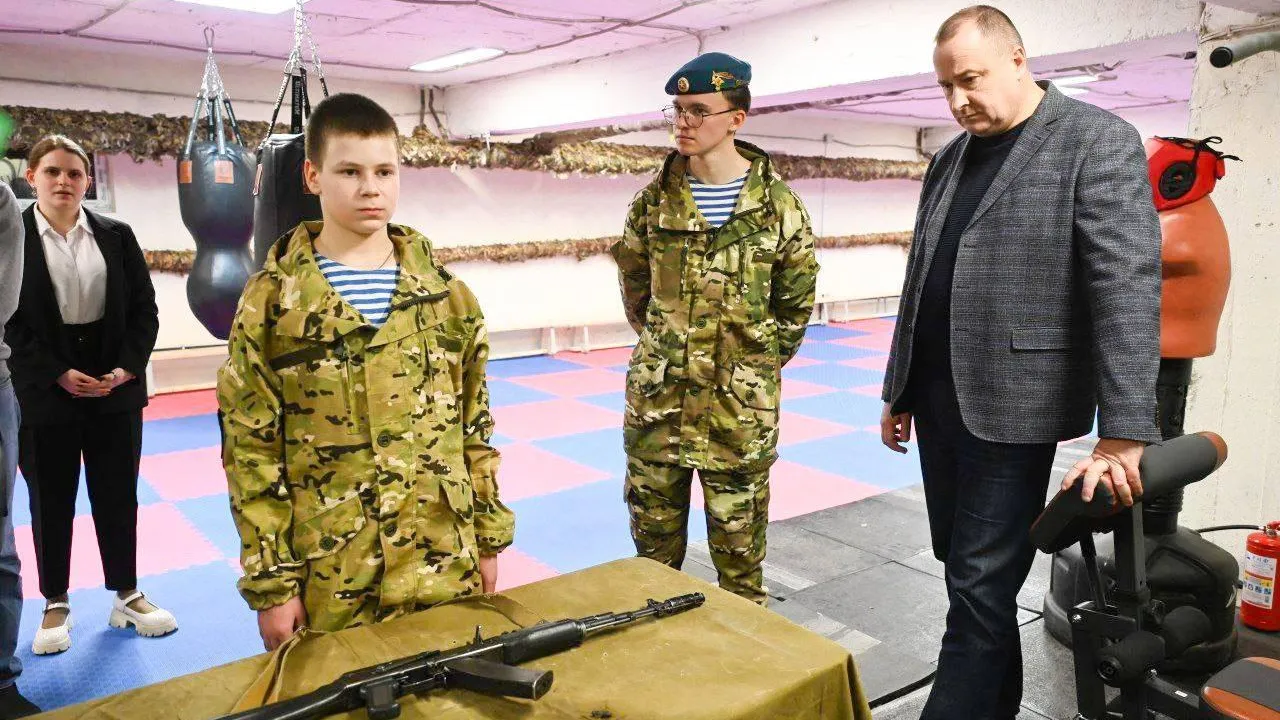 В военно-патриотическом центре Серпухова показали новое оборудование