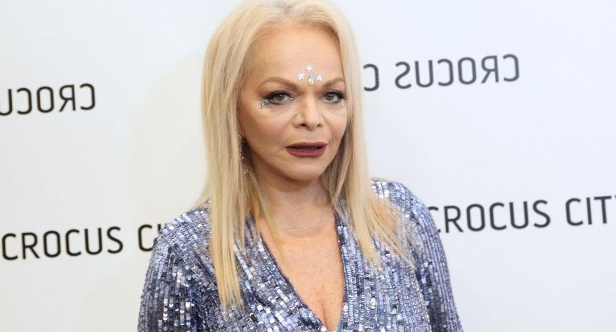 Певица Долина не конкретизировала, как долго будет возвращать Лурье деньги