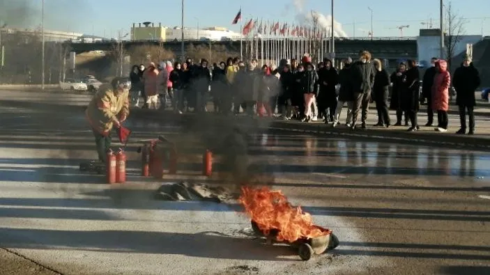 Пожарные учения прошли во временном ковид‑госпитале в Красногорске