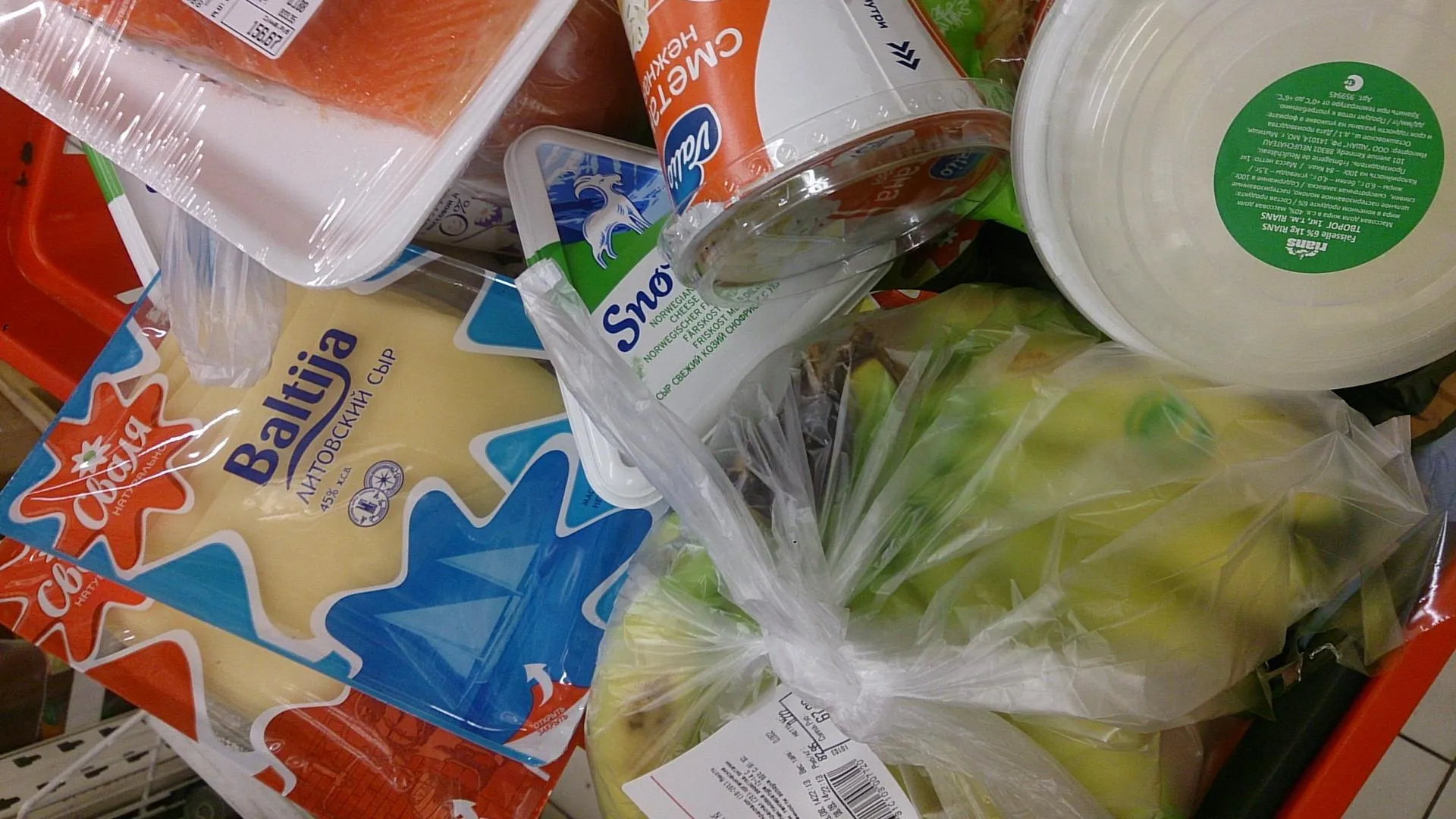 Жители Подольска до 27 июля могут передать вещи и продукты питания для нуждающихся семей