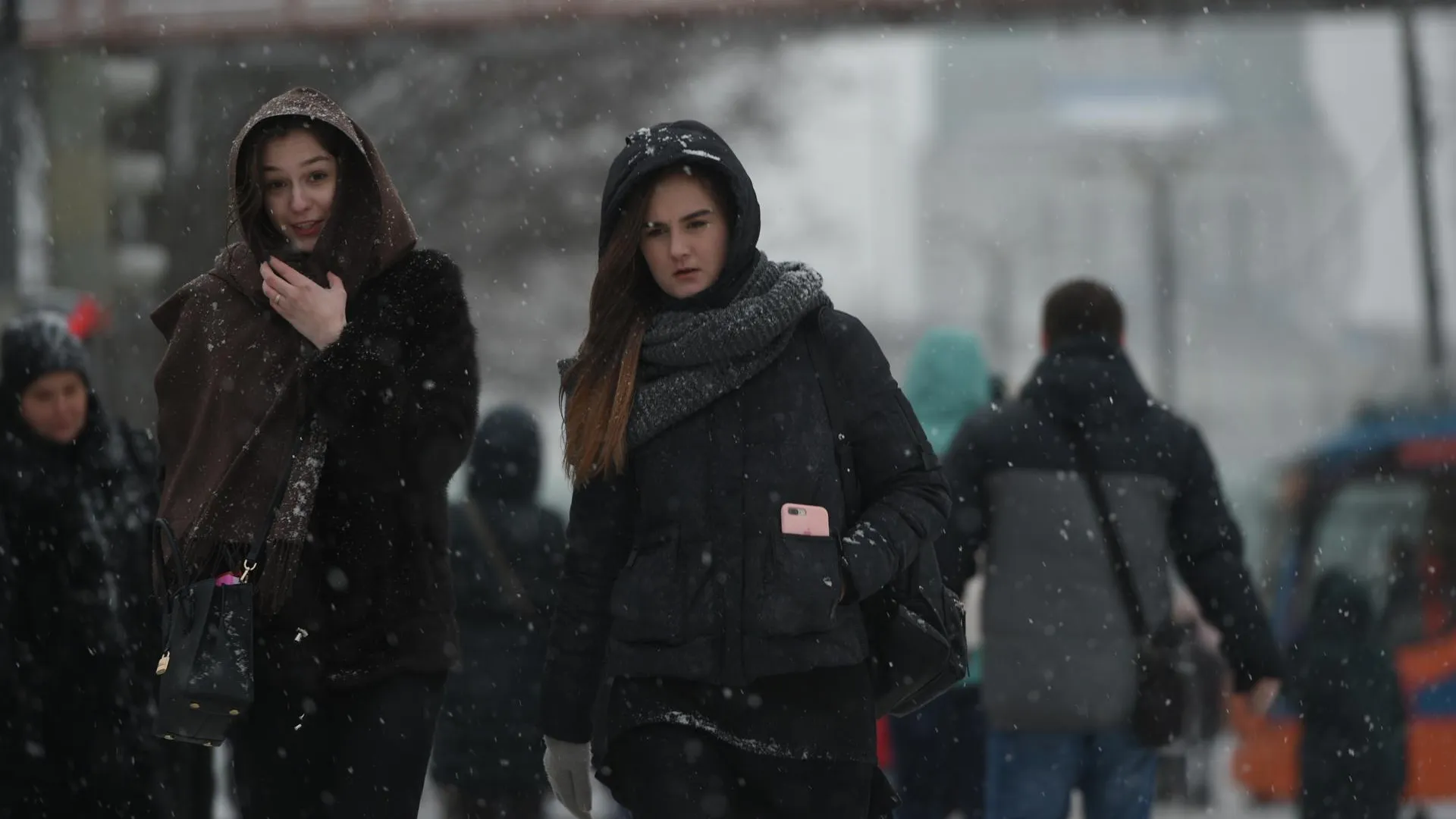 Небольшой снег и до минус 8 градусов ожидается в Московском регионе в субботу