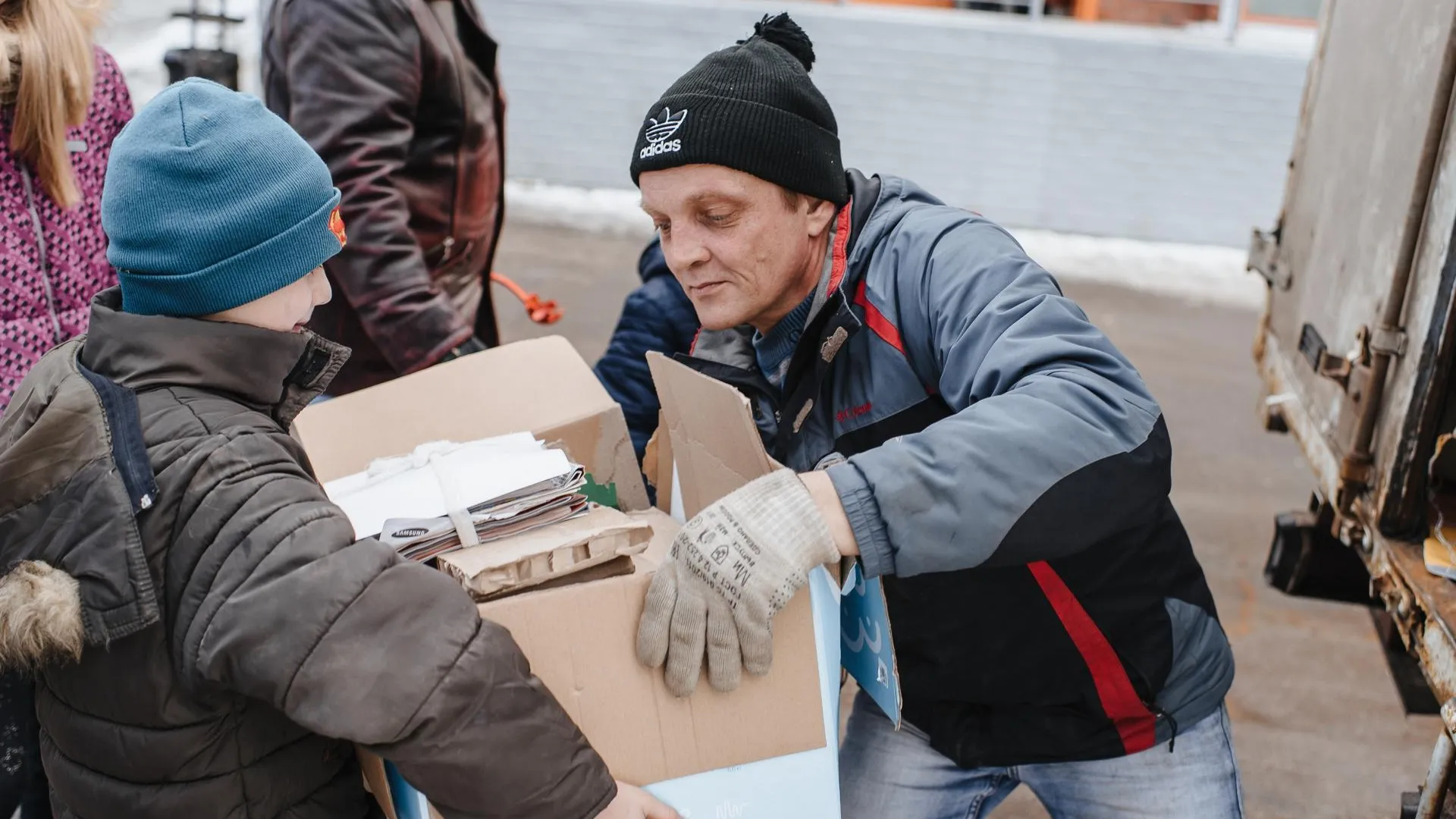 Жители Люберец 19 апреля смогут сдать макулатуру и получить за это подарки
