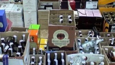 Свыше 42 тыс бутылок поддельного спиртного изъяли в Ленинском районе