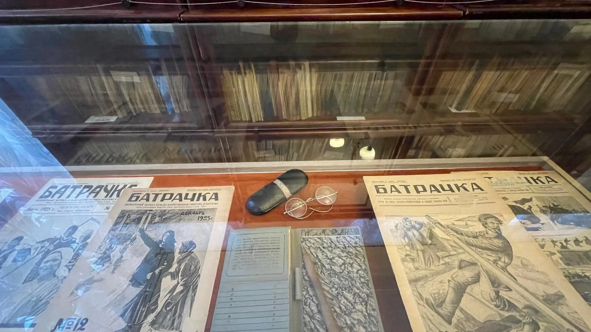 Выставка редких женских журналов открывается в музее‑заповеднике «Горки Ленинские»