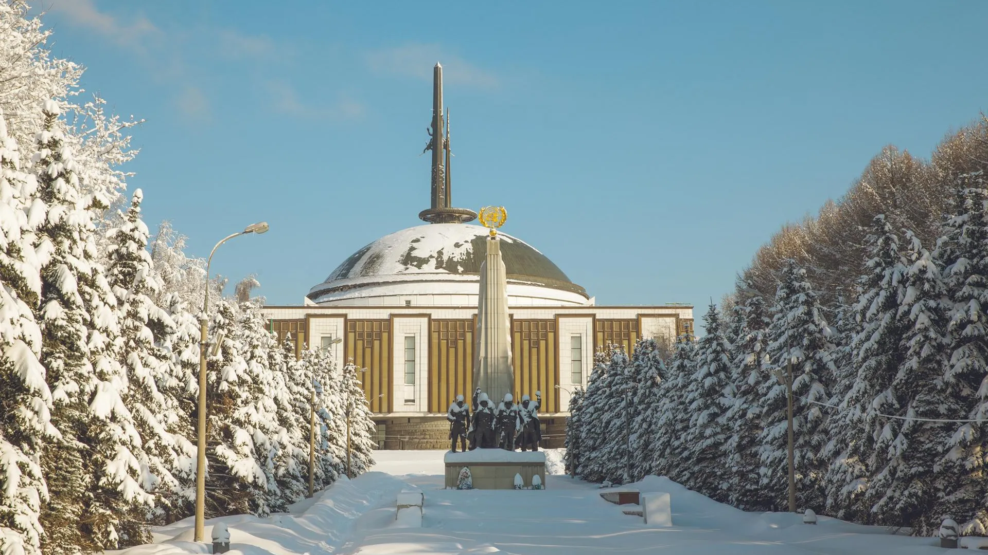 Жители Подмосковья стали первыми участниками конкурса экскурсий о ВОВ