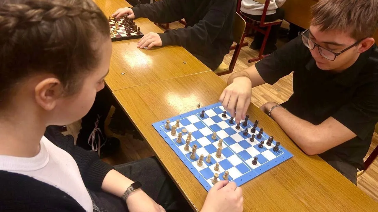 Студенты померились силами в турнире по быстрым шахматам в Раменском округе