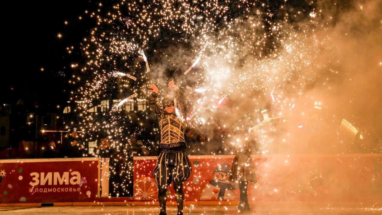 В Мытищах прошло торжественное открытие центрального катка